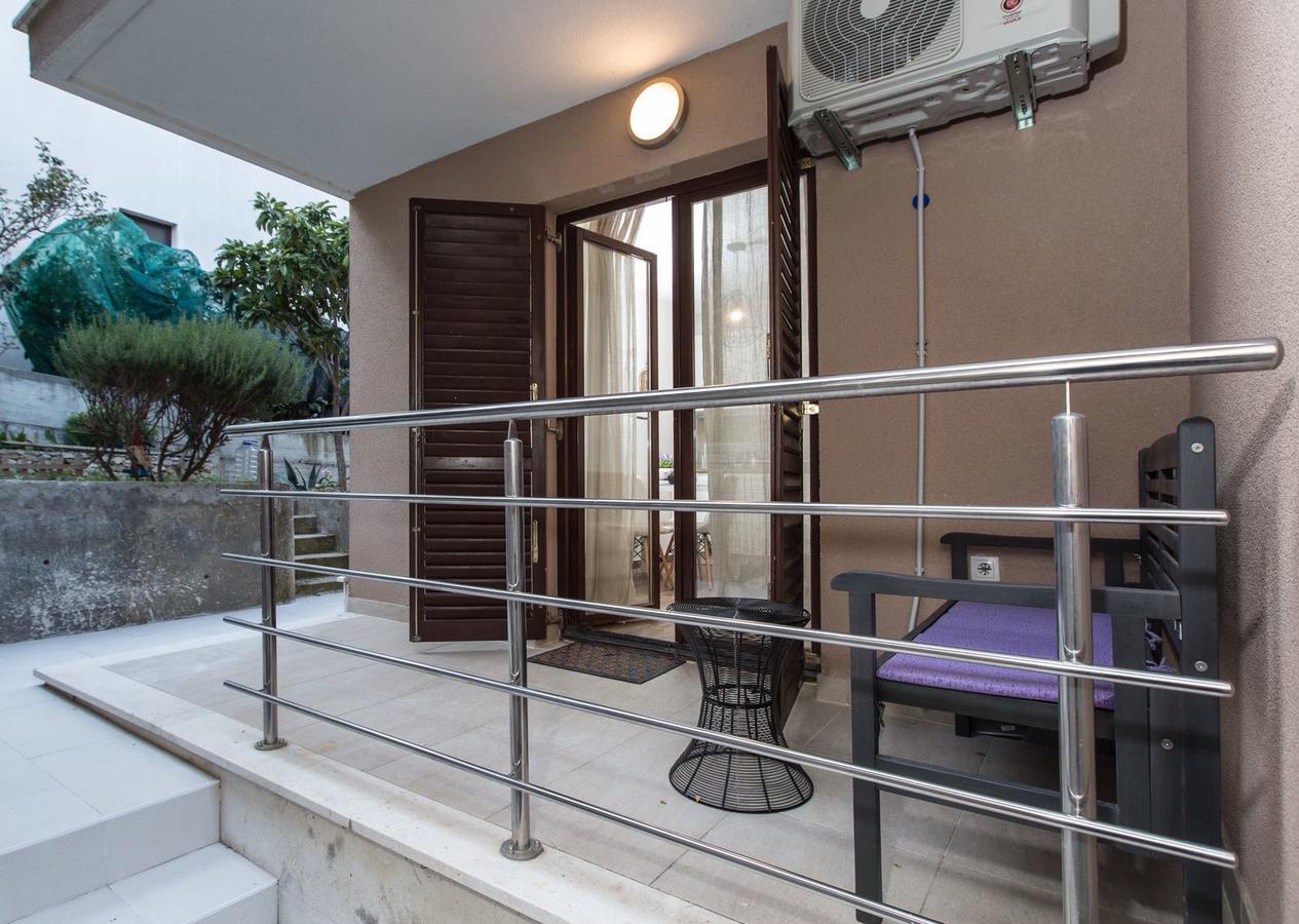 Apartment Stina Podstrana Exterior foto